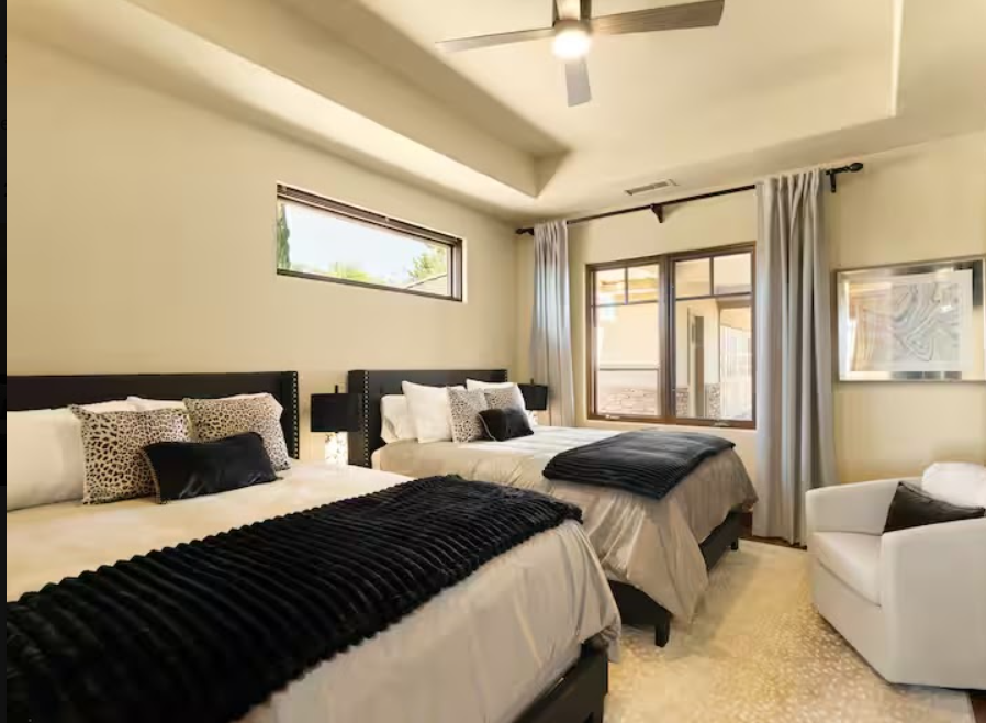 Black & Gold Suite